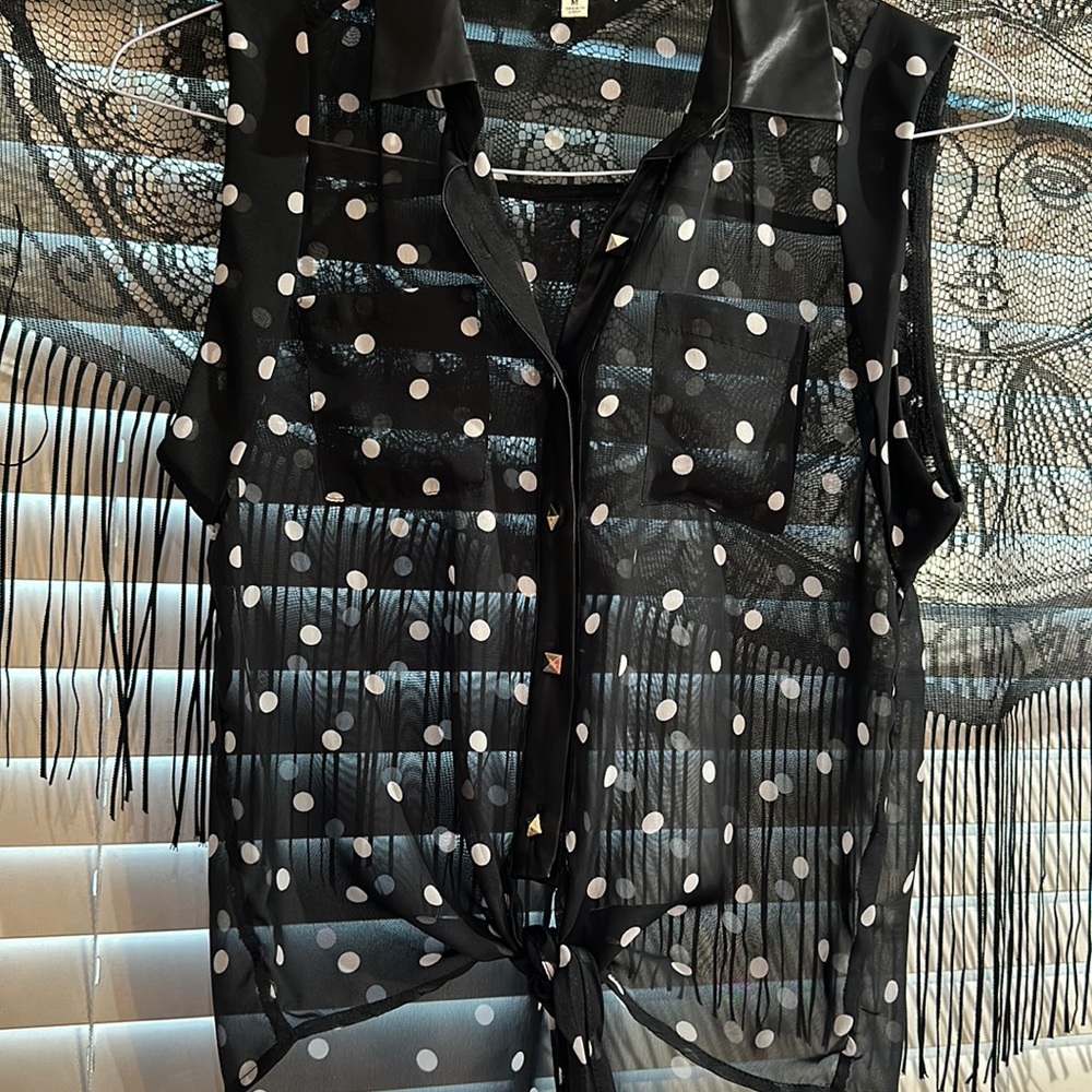 Polka dat sheer tie up shirt